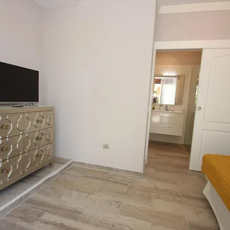 Apartment In Guia De Isora, Teneriffa *